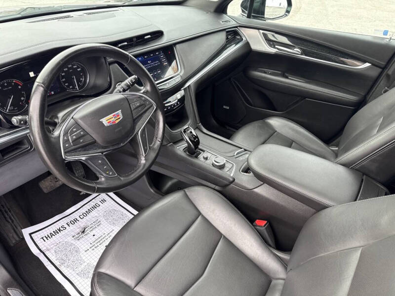 2021 Cadillac XT5 Premium Luxury