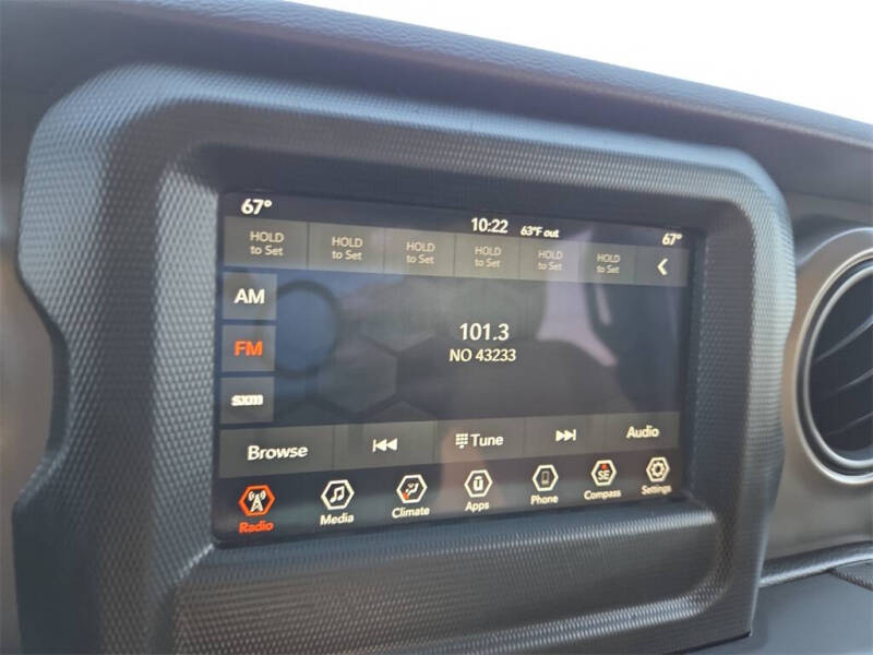 2022 Jeep Gladiator Willys