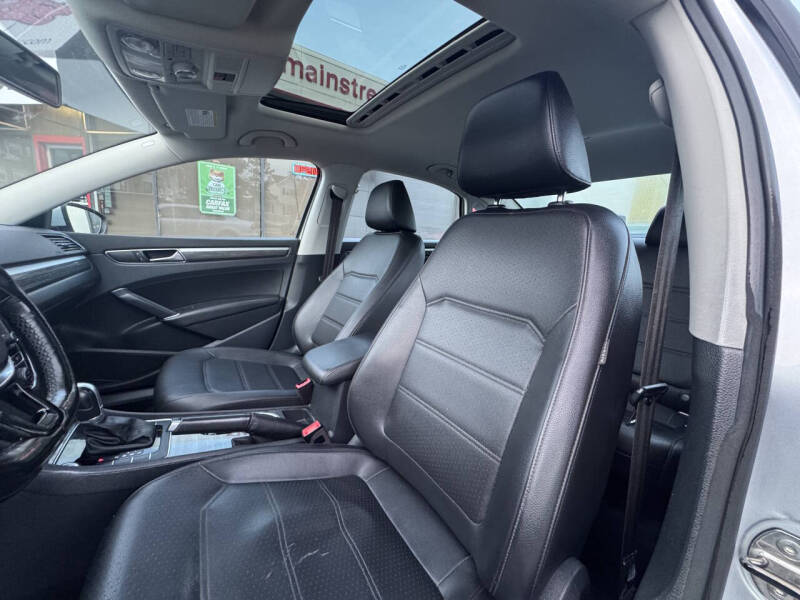 2018 Volkswagen Passat 2.0T SE