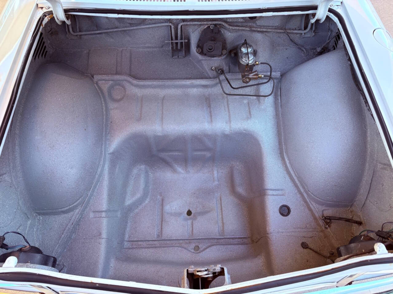1964 Chevrolet Corvair 4