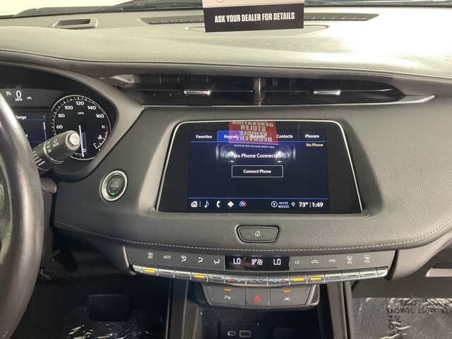 2023 Cadillac XT4 Premium Luxury