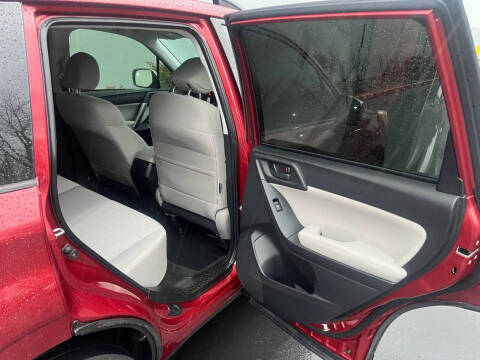 2015 Subaru Forester 2.5i