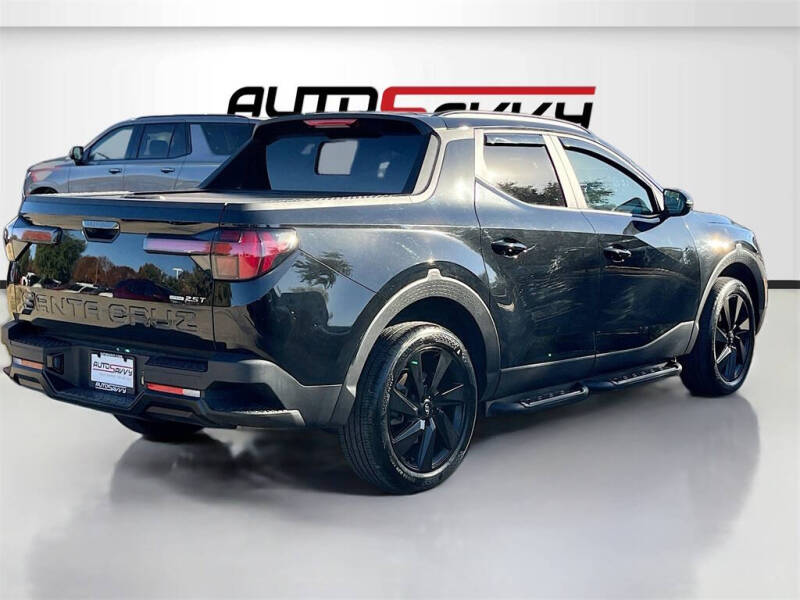 2024 Hyundai Santa Cruz Night