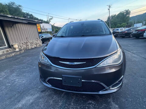 2019 Chrysler Pacifica Touring L