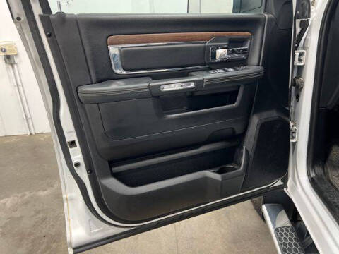 2017 RAM 2500 Laramie