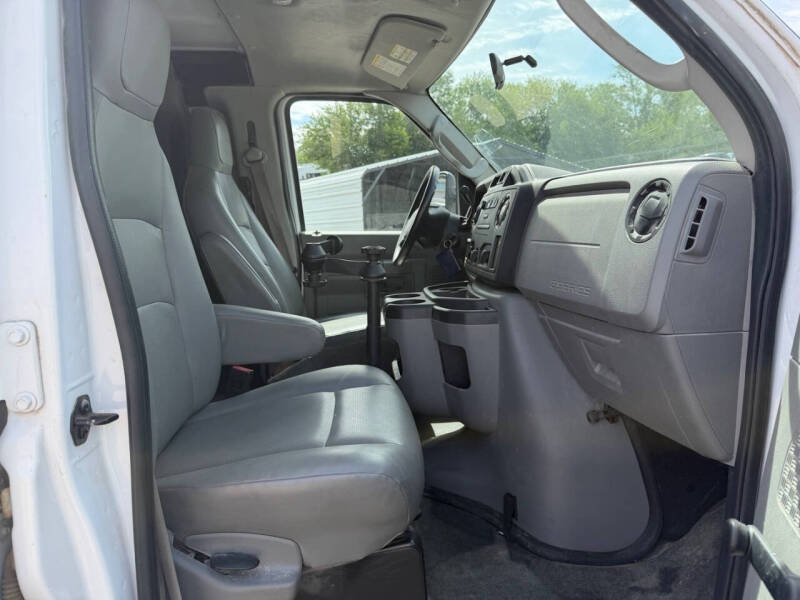 2014 Ford E-Series
