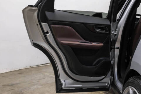 2018 Jaguar F-PACE S