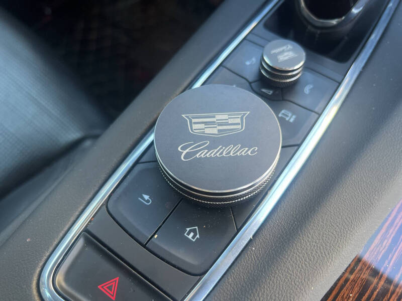 2022 Cadillac Escalade ESV Premium Luxury