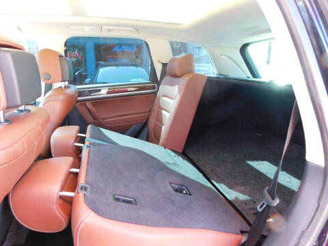 2016 Volkswagen Touareg