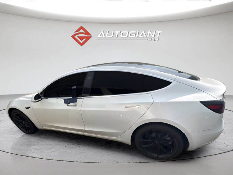 2019 Tesla Model 3 Long Range