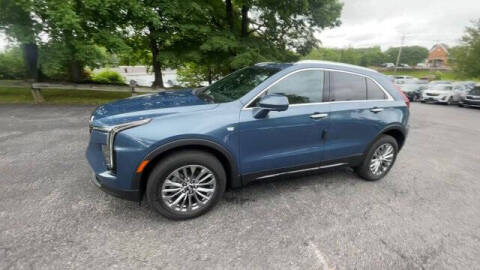2025 Cadillac XT4 Premium Luxury