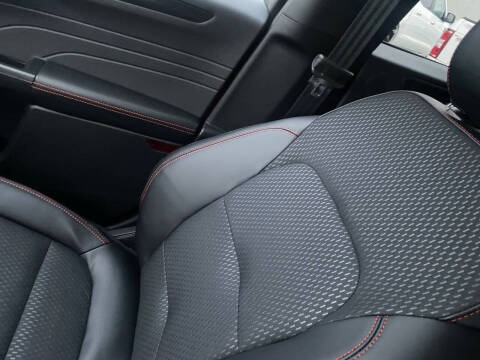 2026 Ford Escape Hybrid ST-Line Select