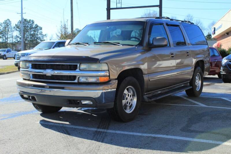 2003 Chevrolet Suburban for sale at Wallace & Kelley Auto Brokers in Douglasville GA