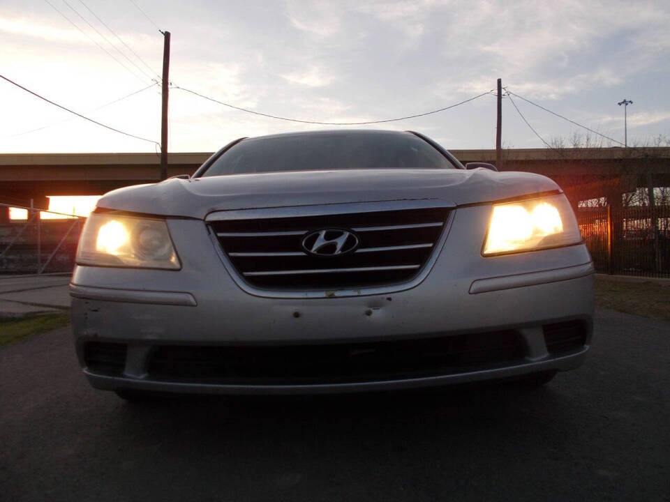 2010 Hyundai SONATA for sale at Chachan Auto Sales in Dallas, TX