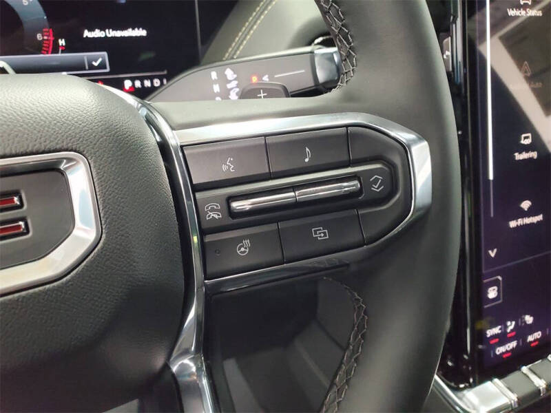 2025 GMC Yukon Elevation