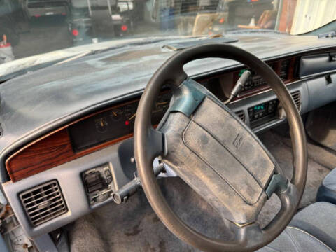 1992 Oldsmobile Custom Cruiser