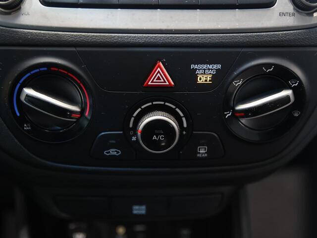 2018 Hyundai Accent SE