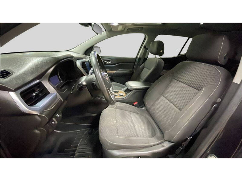 2018 GMC Acadia SLE-2