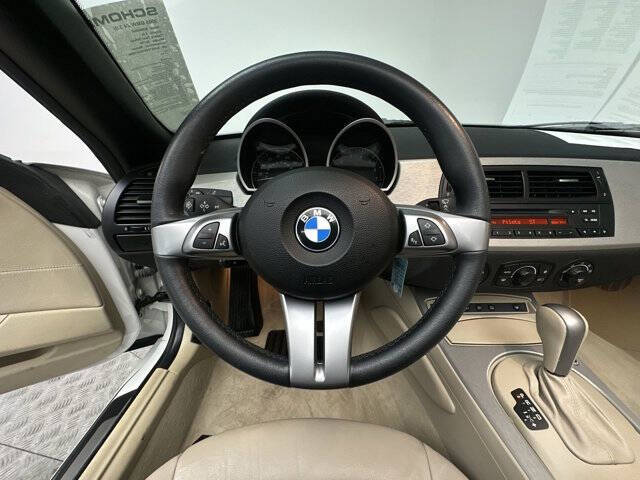 2005 BMW Z4 3.0i