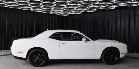 2018 Dodge Challenger SXT Plus