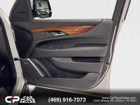 2019 Cadillac Escalade Luxury