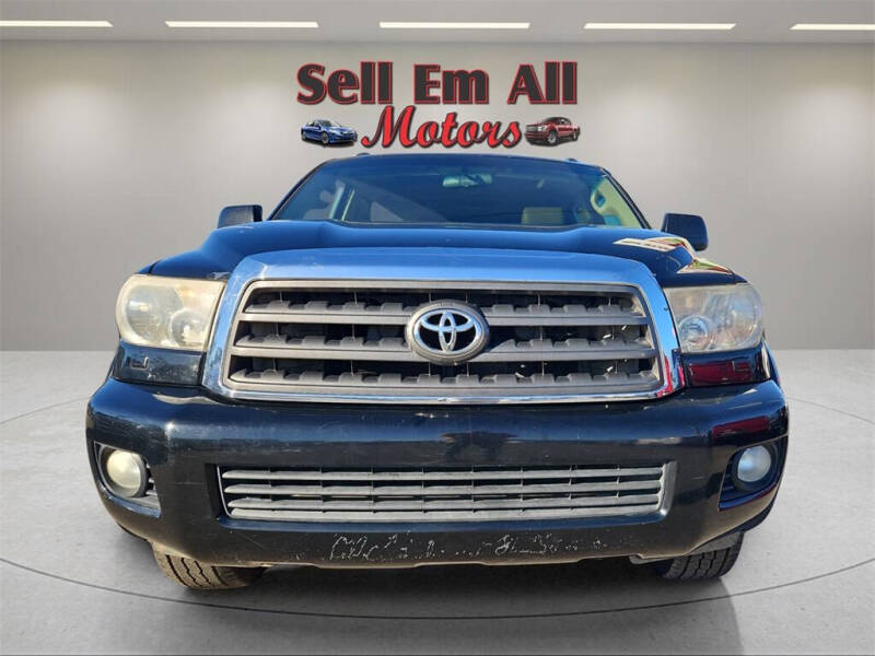 2014 Toyota Sequoia SR5