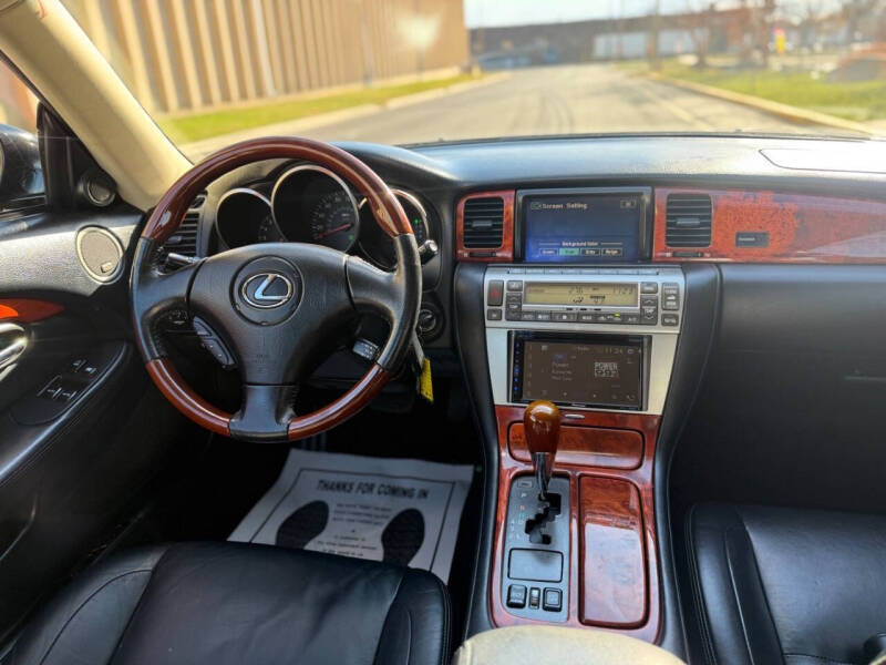 2005 Lexus SC 430