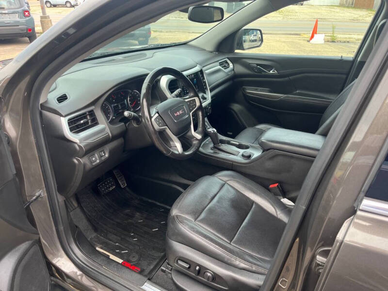 2019 GMC Acadia SLT-1
