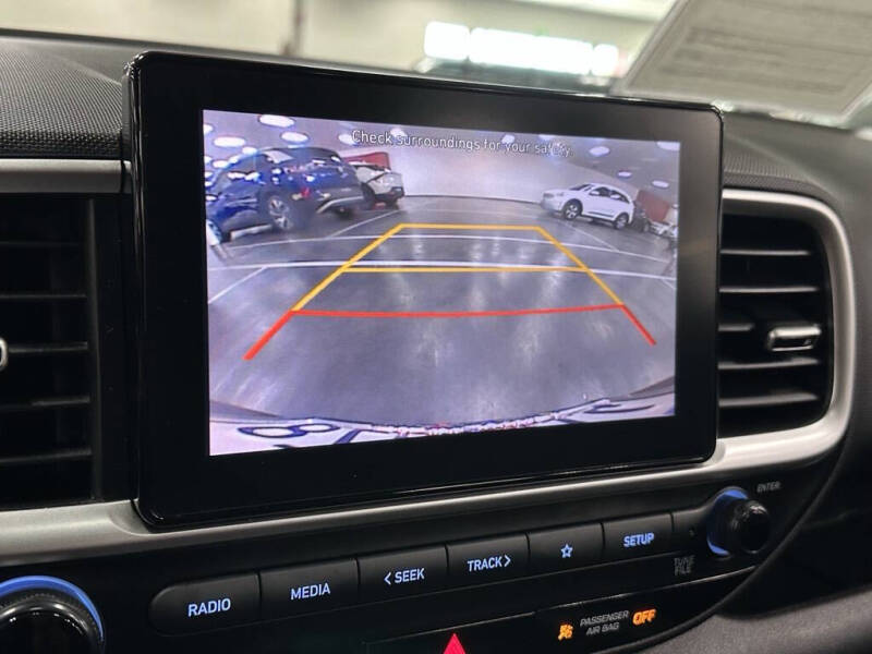 2022 Hyundai Venue SEL