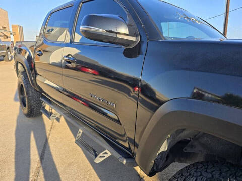 2023 Toyota Tacoma SR V6