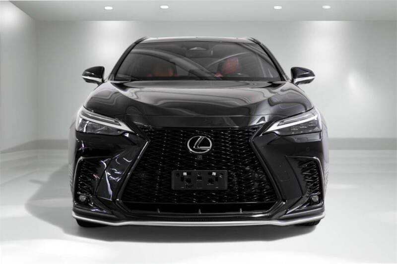 2022 Lexus NX 450h+ F SPORT Handling