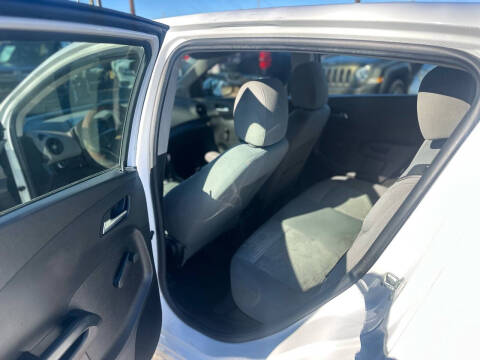 2012 Chevrolet Sonic LS