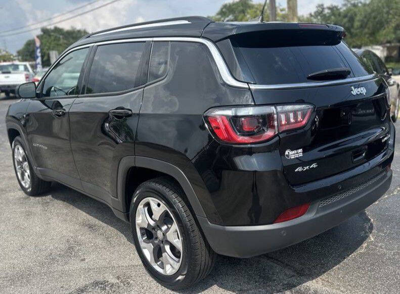 2021 Jeep Compass Limited photo 3