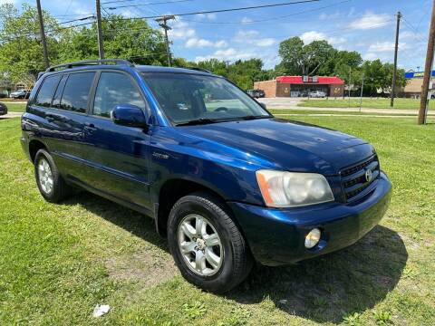 2003 Toyota Highlander for sale at Texas Select Autos LLC in Mckinney TX