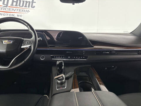 2022 Cadillac Escalade Premium Luxury