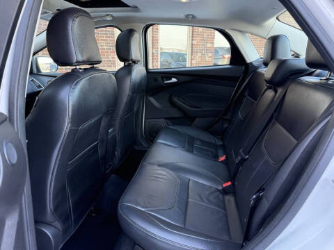 2017 Ford Focus Titanium