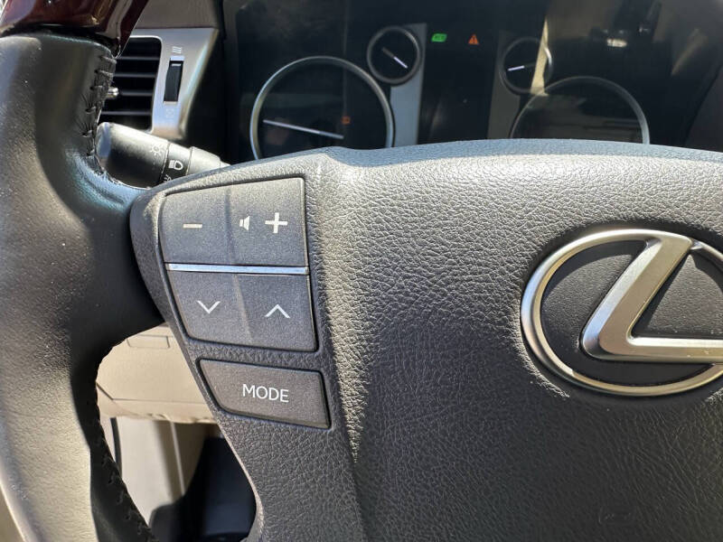 2013 Lexus LX 570