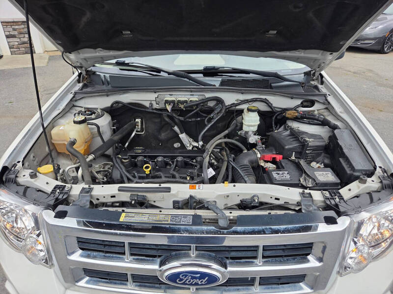 2010 Ford Escape XLT