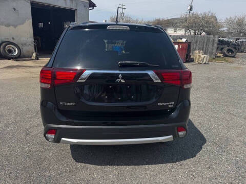 2016 Mitsubishi Outlander SEL