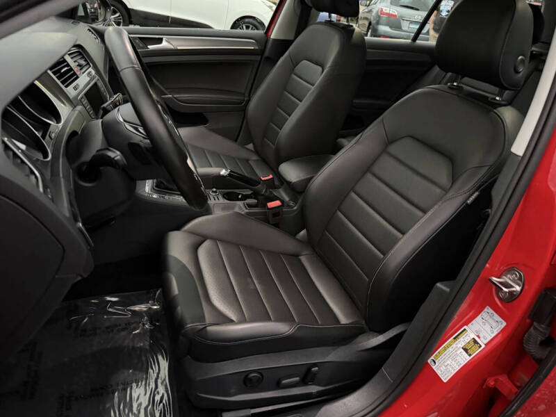 2017 Volkswagen Golf Alltrack TSI SEL 4Motion