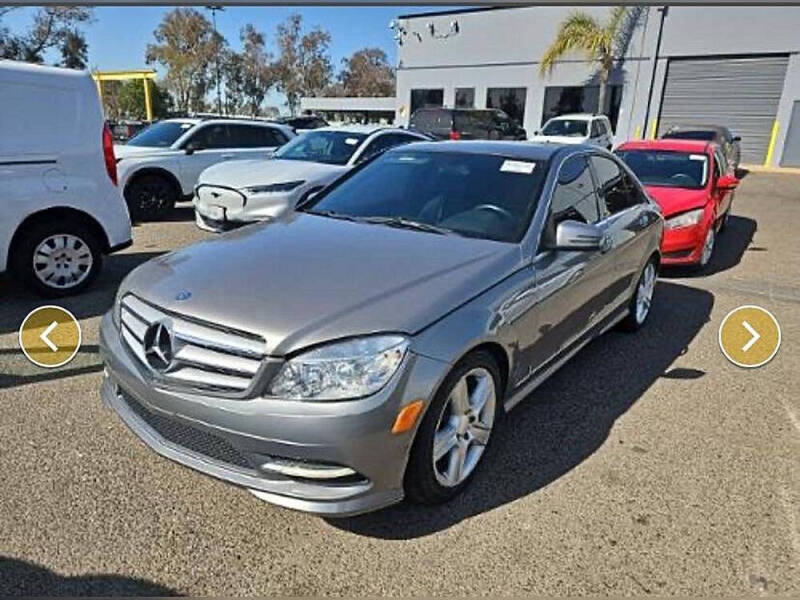 2011 Mercedes-Benz C-Class C 300 Luxury