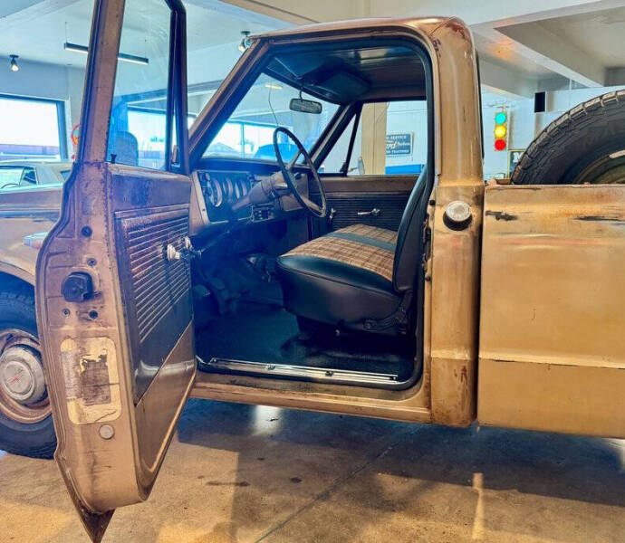 1968 Chevrolet C/K 10 Series