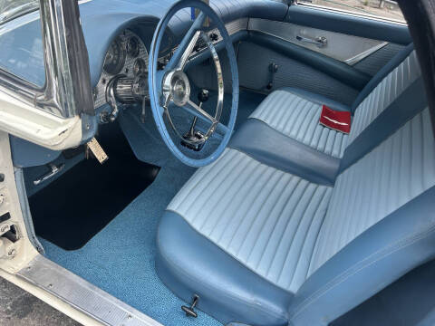 1957 Ford Thunderbird