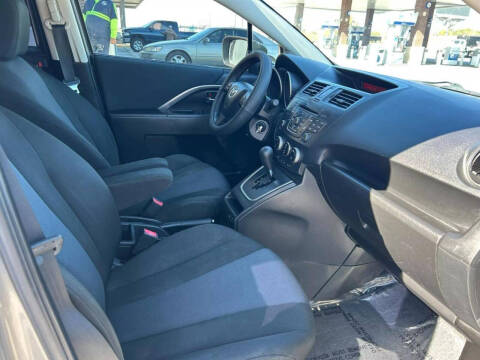 2015 Mazda MAZDA5 Sport