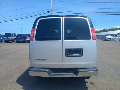 2017 Chevrolet Express LS 2500