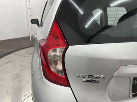 2017 Nissan Versa Note SV