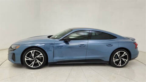 2022 Audi e-tron GT quattro Premium Plus