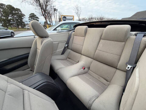 2010 Ford Mustang V6