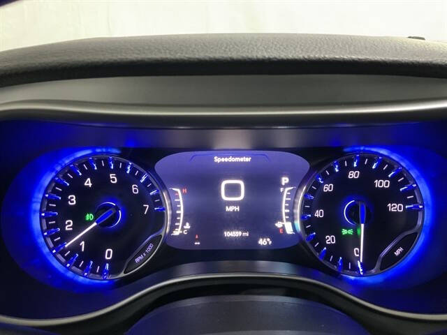 2023 Chrysler Pacifica Touring