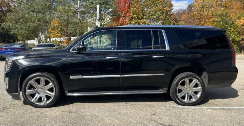 2019 Cadillac Escalade ESV Luxury